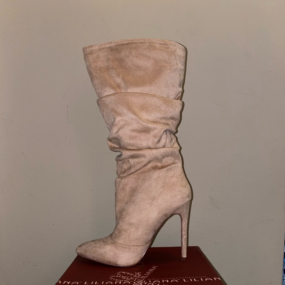 STILLETO BOOTIES